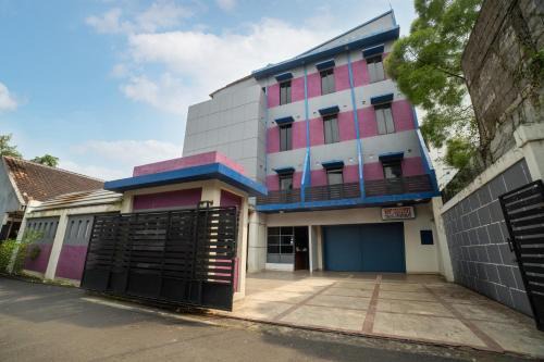 Hotel Tobana Bintaro House By ARBA