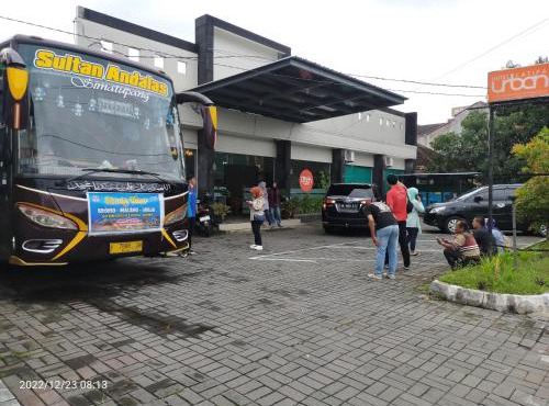 Hotel Urban Latifa Yogyakarta
