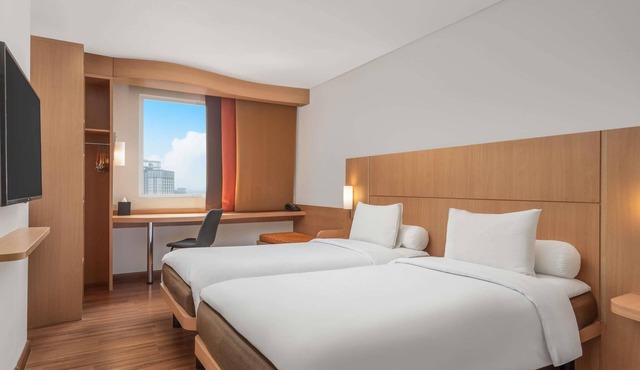 Ibis Gading Serpong in Gading Serpong