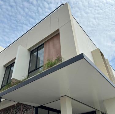 Pavo Guest House in Minangkabau International Airport