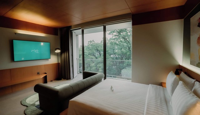 Jiro Hotel