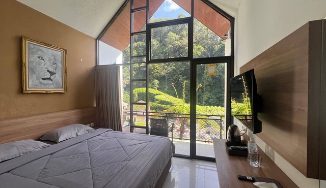 Kampung Karuhun Eco Green Park Sumedang