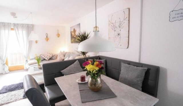 KATI Vacation Rentals: 2-Bedroom Apartment in Scheidegg