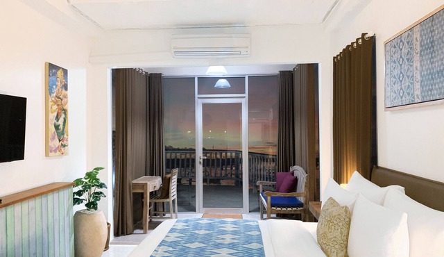 King Bedroom with Sea View Terrace in Bali