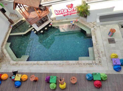 Kuta One Party Hotel