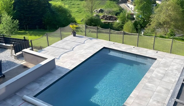 Landhaus Pool and Relax – Rustic Modern Retreat with Pool & Panoramic Views in Utschtal