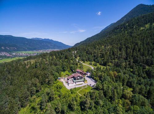 Landkomforthotel Panorama & Restaurant Bella Vista in Garmisch-Partenkirchen