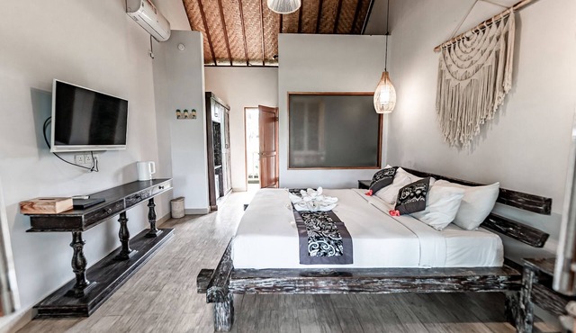 LONG TERM Rent Only - Budget Friendly Private Room in Ubud