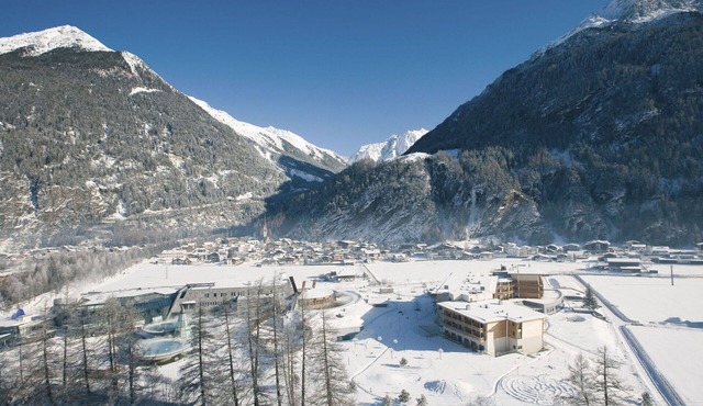 Lovely apartment for 2 guests with hot tub, WIFI, TV, terrace and pets allowed in Unterastlehn