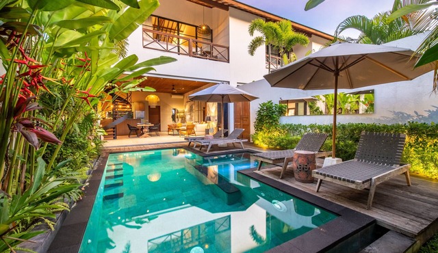 Lush Pool | Two King Suites | Walk to Beach in Canggu