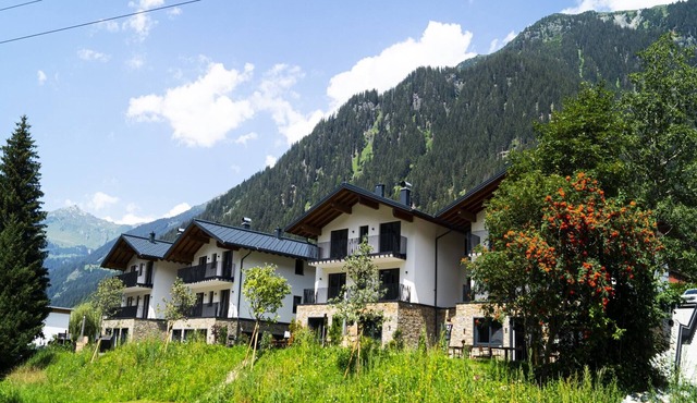 Luxury Chalet Gaschurn near Ski Lift in Gaschurn