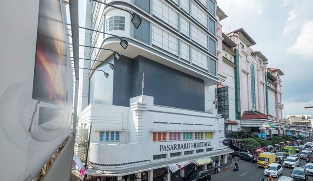 Luxury Deluxe Double Retreat with Free WiFi