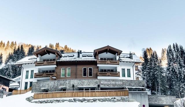 Luxury penthouse with terrace in prime location in Saalbach-Hinterglemm
