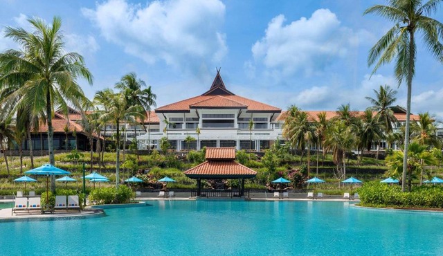 Mövenpick Resort & Spa Bintan Lagoon in Bintan