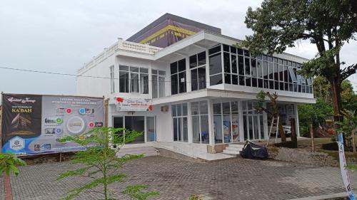 MAKIYYAH Guest House Syari'ah in Sindangsana