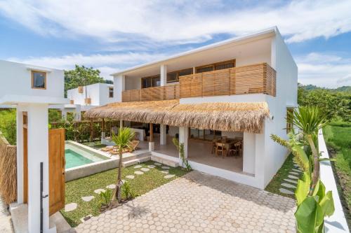 Marlaca Villa Selong