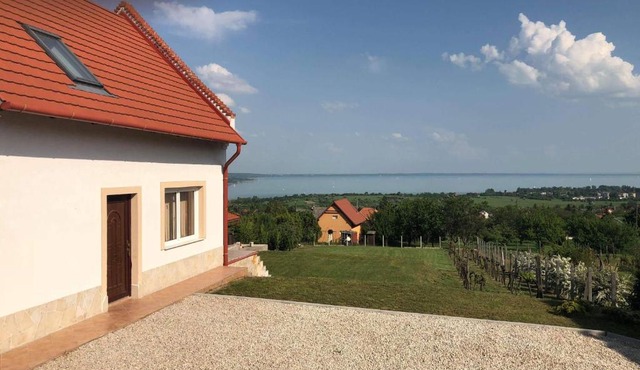 Mesgye Villa in Balatonalmádi
