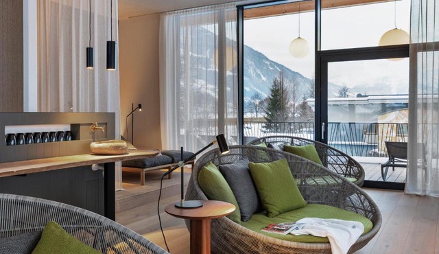Natürlich Hell - Camping & Aparthotel in Fügen