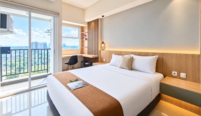 Neat And Tidy Studio At Apartment Parkland Avenue in Tangerang