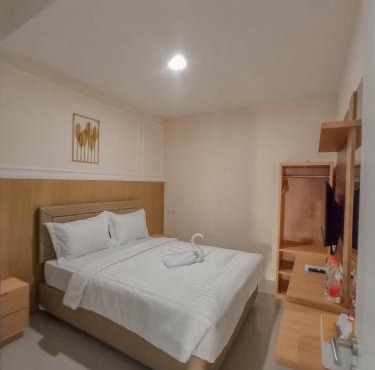 NiEr Guesthouse Zwei Syariah in Lumajang