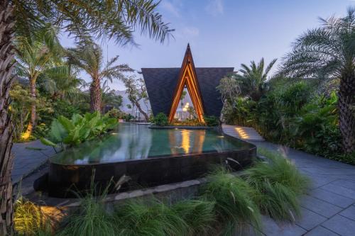 Nuju Uluwatu - Adults Only