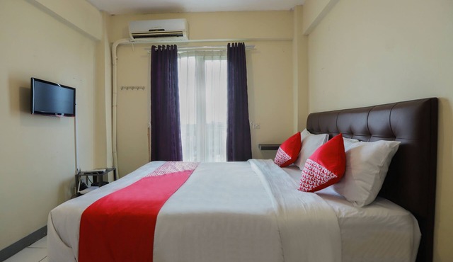 OYO 2103 Lauv Room 2 Grand Centerpoint Tower B in Bekasi