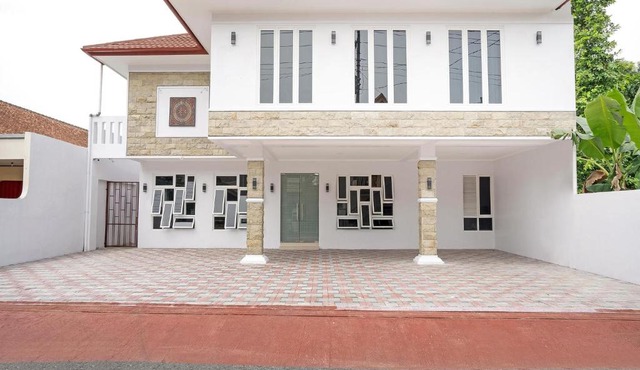 OYO 3384 Banua Raya in Yogyakarta