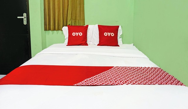 OYO 91683 Wijaya Kusuma Homestay in Jombang