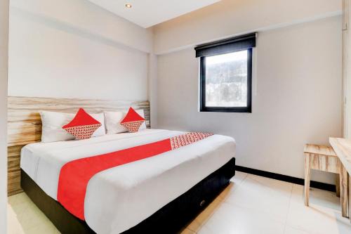 OYO 94728 Isleep Ciwalk in Bandung