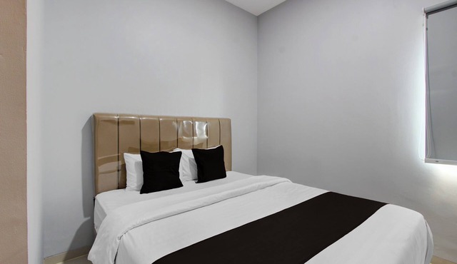 OYO 95180 Enshe Guest House Syariah