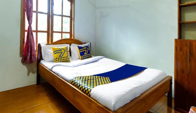 OYO Homes 91154 Desa Wisata Wayang Manyaran Wonogiri in Wonogiri