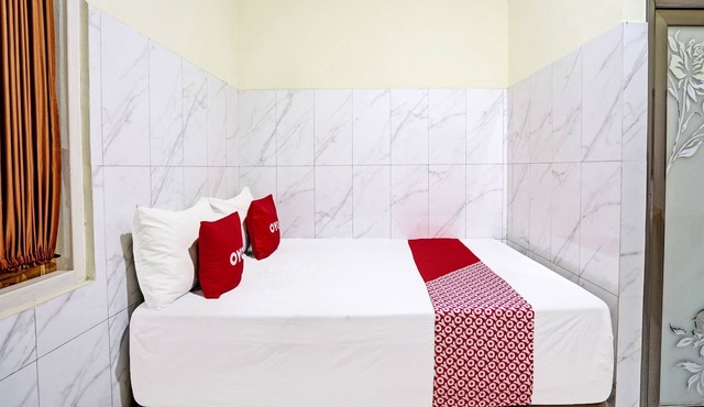 OYO Life 91884 Kost Kusuma Dewi Syariah
