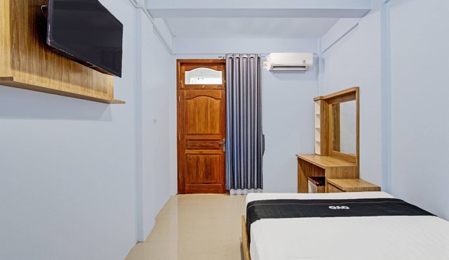 OYO Life 91947 Kost Barokah Syariah in Mojokerto