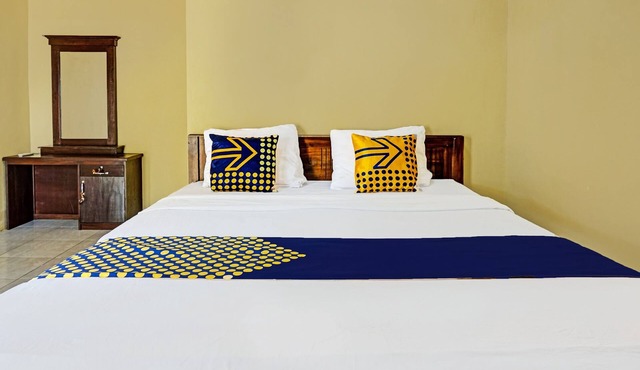 OYO Life 91988 Azka Homestay Klayar in Sendang