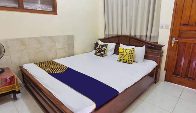 OYO Life 93405 Montong Are Residence