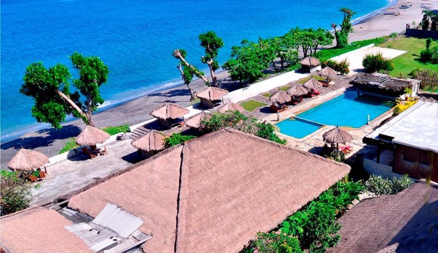 Pasific Beach Cottages in Senggigi