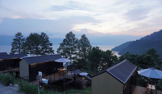 Patra Parapat Hotel