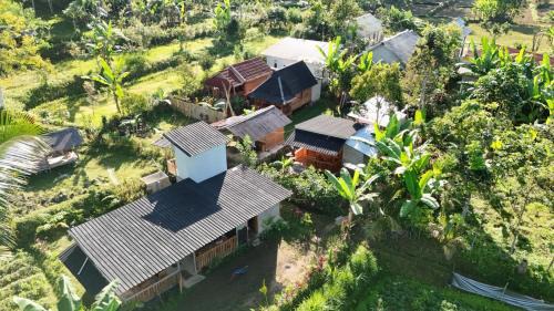 Ponjol Cottages Tetebatu