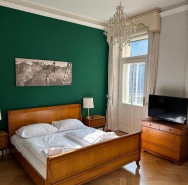 Privatzimmer im ehemaligen Grand Hotel de l Europe in Bad Gastein