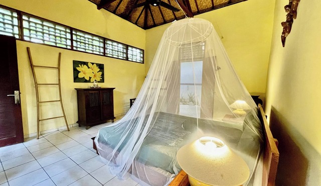 Raja'S Bungalows in Senggigi