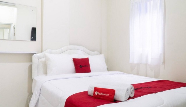 RedDoorz @ Garden Boulevard Citra Raya Tangerang in Ciakar