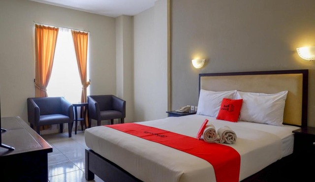 RedDoorz Jalan Sriwijaya near Polda Jateng in Semarang