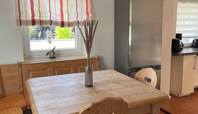 Riedl Vacation Apartment - Feldafing, 5 minutes from Lake Starnberg in Feldafing