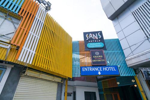 Sans Hotel Rumah Kita Daan Mogot by RedDoorz in Jakarta