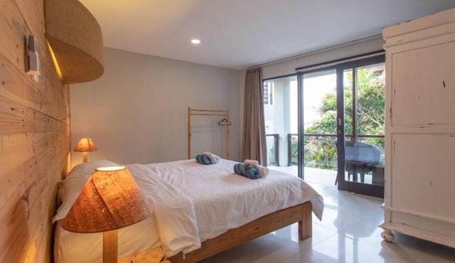 Santai Surf House in Tabanan