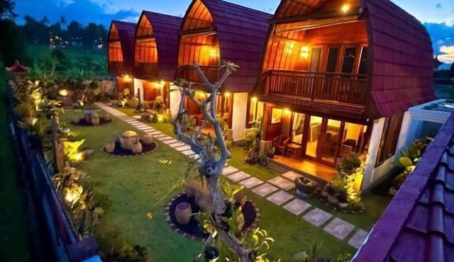 Sarenmas Cottage