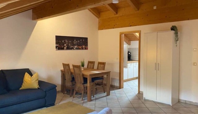 Schöne Ferienwohnung "hubertus" im Dachgeschoss in Holzkirchen