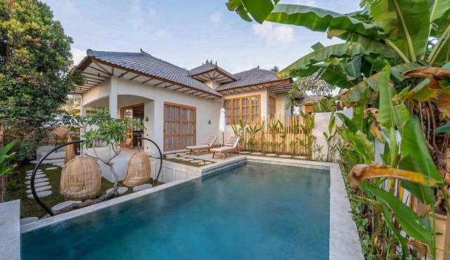 Singakerta Villa - Two Bedroom Villa, Sleeps 4