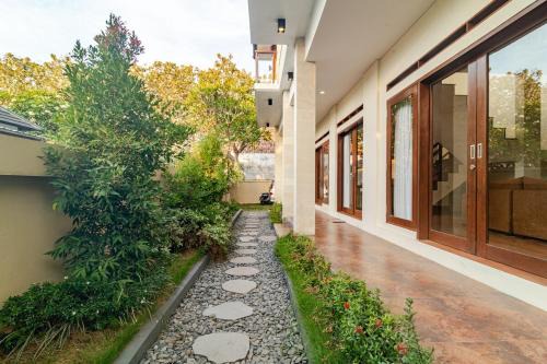Singaraja Sea View Villa