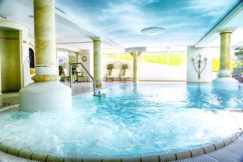 Ski- und Aktivhotel Almhof Rupp in Riezlern